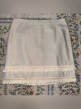LOFT Women’s Cream Fringe Trim Mini Skirt Size 6